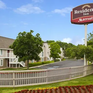 Hotel By Marriott Airport Nashville